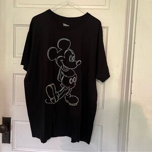 Neon Mickey Mouse Disney tee